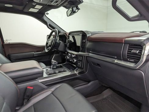 Certified 2021 Ford F150 Lariat w/ Equipment Group 502A High image 40