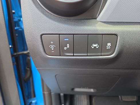 Used 2019 Hyundai Kona SEL AWD/4WD image 28