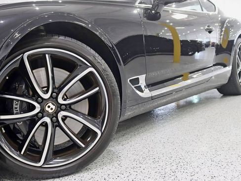 Used 2020 Bentley Continental GT AWD/4WD image 4