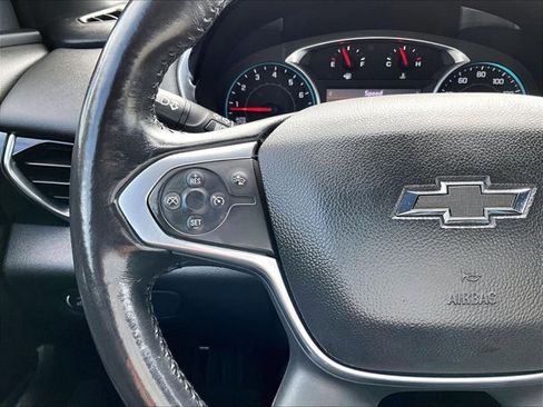 Used 2022 Chevrolet Traverse RS image 20