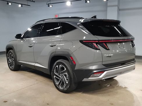 Used 2025 Hyundai Tucson Limited image 5