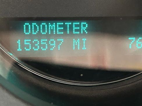 Used 2014 GMC Sierra 2500 Denali w/ Suspension Package, Off-Road image 19