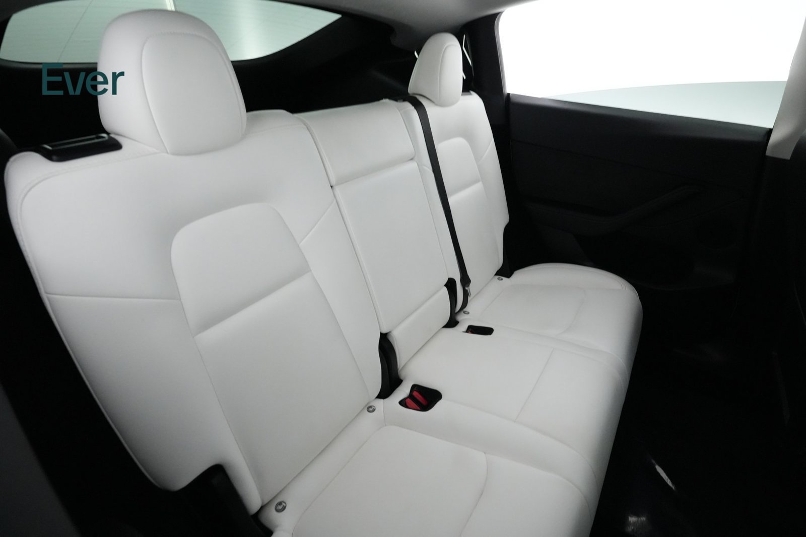 Used 2023 Tesla Model Y Long Range AWD/4WD image 5