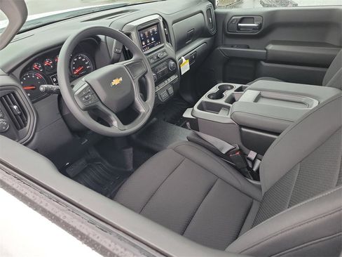 New 2026 Chevrolet Silverado 1500 W/T image 3