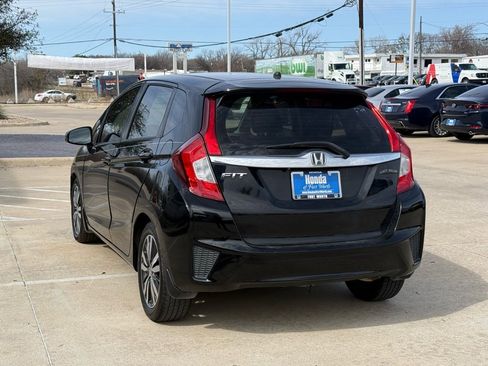 Used 2017 Honda Fit EX image 3