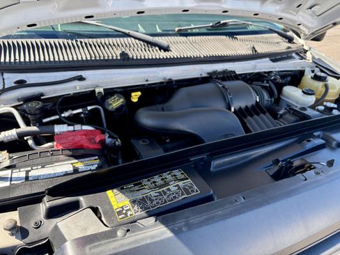 Used 2014 Ford E-150 and Econoline 150 w/ Power Group RWD image 24