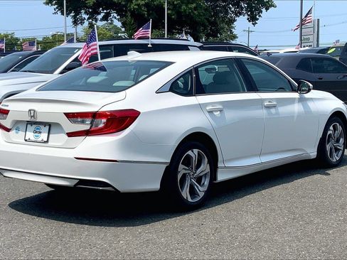 Used 2020 Honda Accord EX image 8