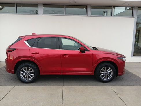 Certified 2024 MAZDA CX-5 AWD 2.5 S w/ Select Package image 4