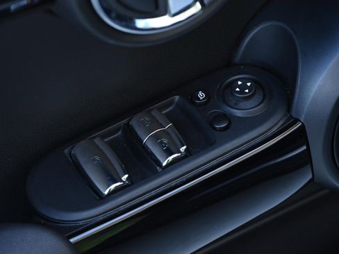 Used 2024 MINI Cooper S image 31