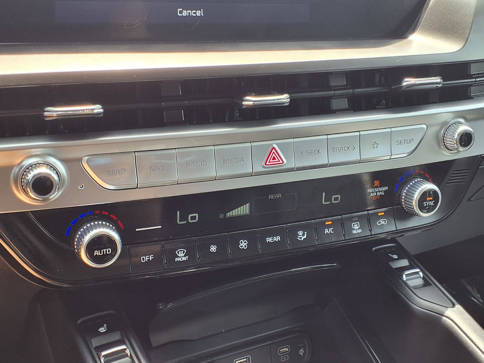 Used 2025 Kia Telluride S AWD/4WD image 8