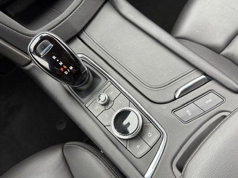 Used 2022 Cadillac XT5 Premium Luxury w/ Technology Package image 24