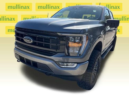 Used 2022 Ford F150 XLT w/ Equipment Group 302A High AWD/4WD image 9
