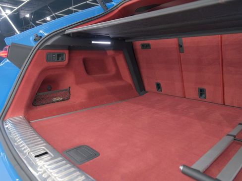 Used 2022 Lamborghini Urus image 43