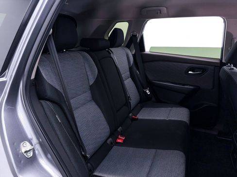 Used 2023 Nissan Rogue SV FWD image 34