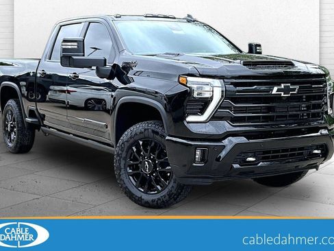 New 2026 Chevrolet Silverado 2500 High Country w/ Midnight Edition AWD/4WD image 1