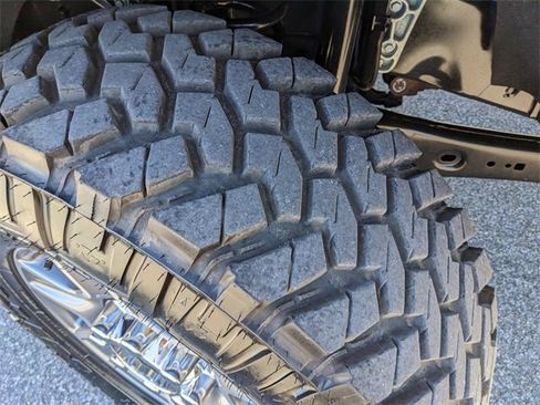 Certified 2024 Ford F350 Lariat w/ Lariat Ultimate Package image 35