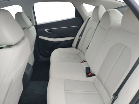 Certified 2025 Hyundai Sonata SE image 13