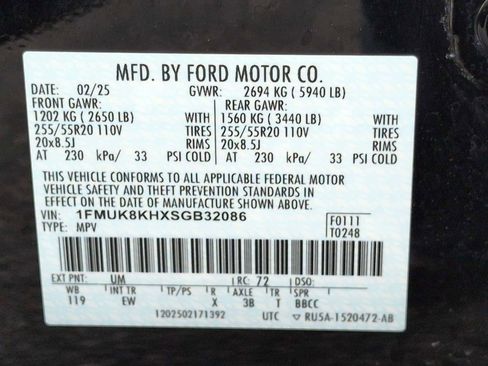 Used 2025 Ford Explorer ST-Line AWD/4WD image 35