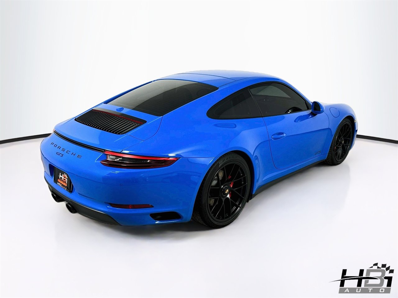 Used 2018 Porsche 911 Carrera GTS RWD image 5