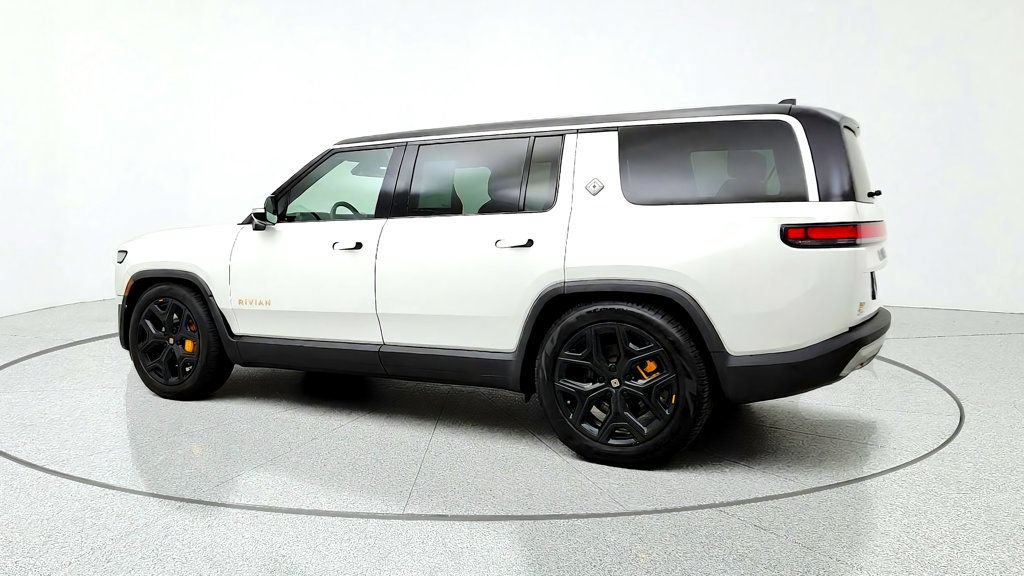 Used 2022 Rivian R1S Launch Edition Quad AWD/4WD image 7