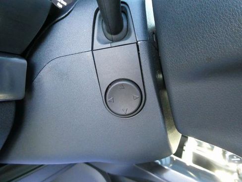 Certified 2021 Ford F150 Lariat w/ Equipment Group 502A High image 24