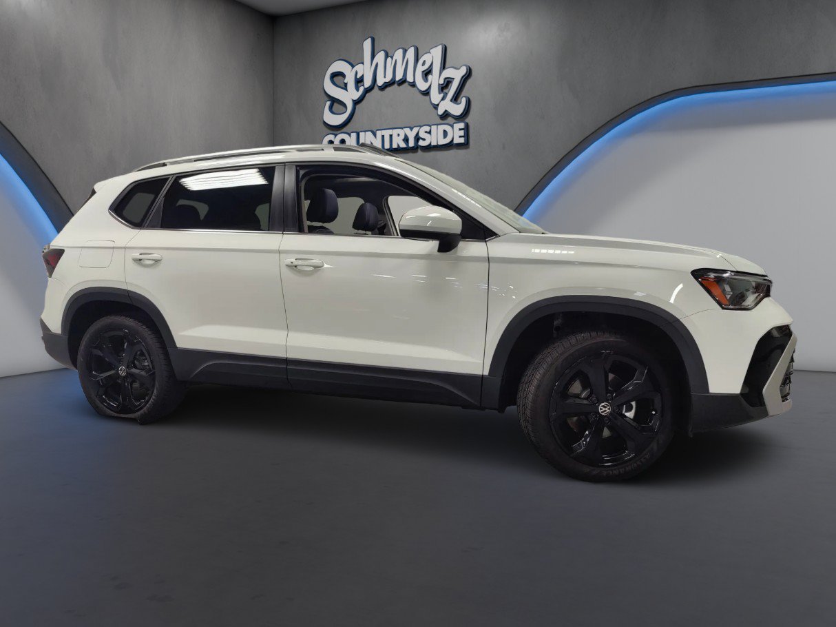 Used 2025 Volkswagen Taos SEL w/ Black Wheel Plus Package AWD/4WD image 3