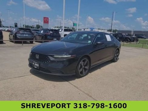 Used 2023 Honda Accord Sport image 4