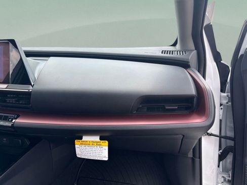 New 2026 Toyota Prius Plug-In Hybrid FWD image 25