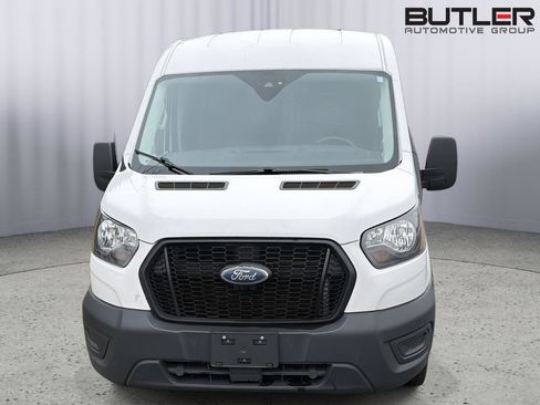 Used 2023 Ford Transit 150 Medium Roof w/ Load Area Protection Package RWD image 4