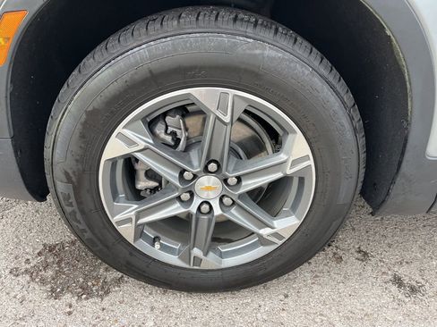 Used 2023 Chevrolet Blazer LT w/ Driver Confidence Package image 7