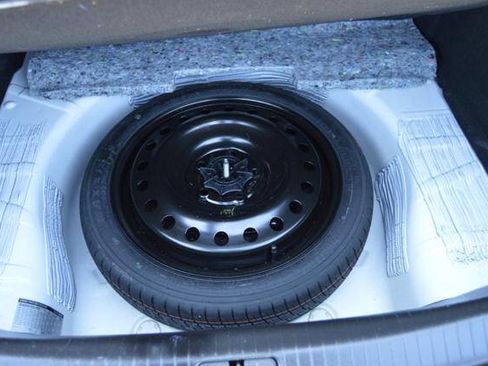 Used 2016 Buick Regal Premium w/ Driver Confidence Package #1 image 35