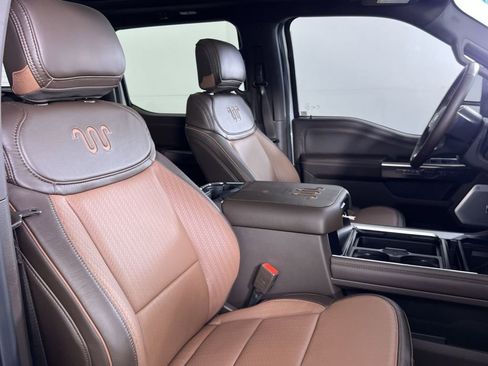 New 2025 Ford F250 King Ranch w/ Chrome Package image 25