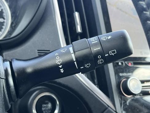 Used 2020 Subaru Forester Limited image 35