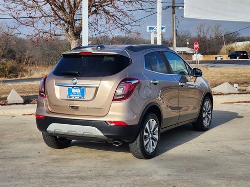 Used 2018 Buick Encore Preferred image 5