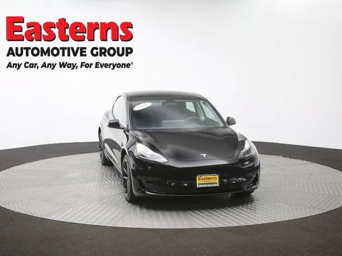 Used 2023 Tesla Model 3 Standard Range RWD image 45