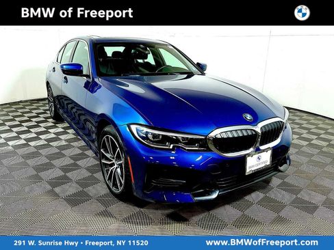 Used 2022 BMW 330i xDrive Sedan w/ Driving Assistance Package AWD/4WD image 1