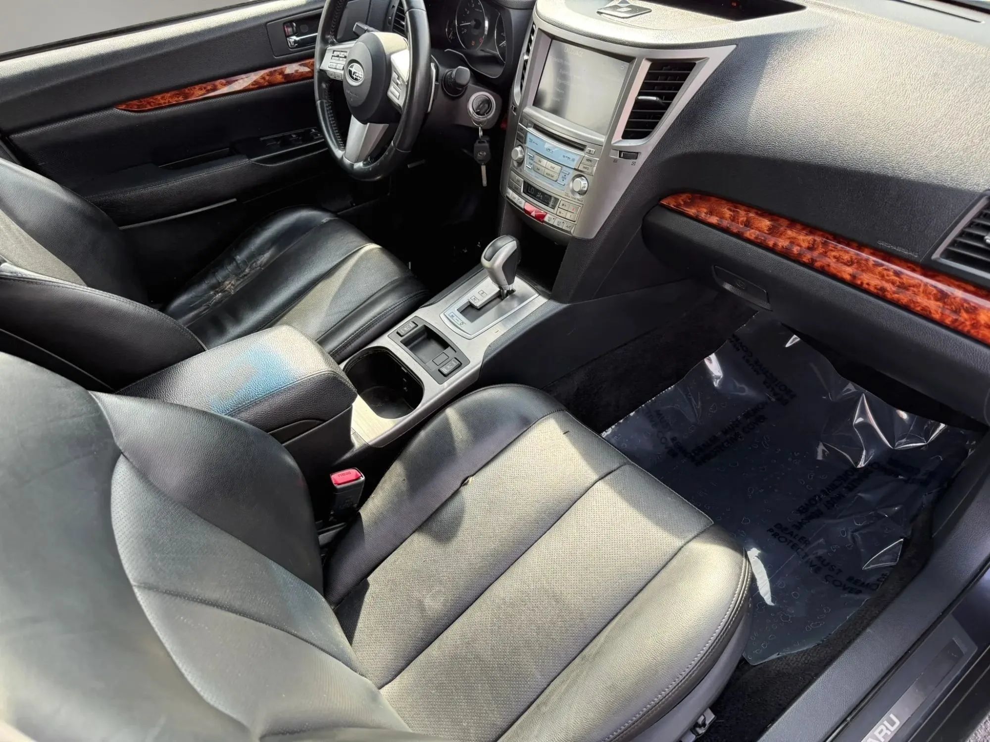 Used 2011 Subaru Outback 2.5i Limited AWD/4WD image 26