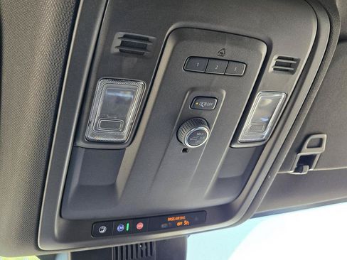 Used 2023 Chevrolet Tahoe LT RWD image 29