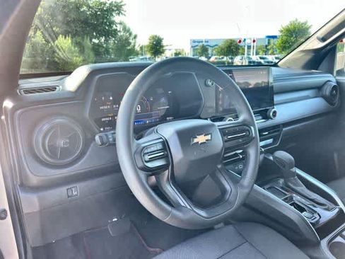 Used 2024 Chevrolet Colorado W/T w/ WT Convenience Package RWD image 15