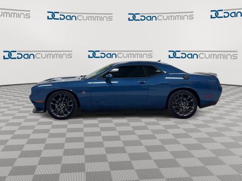 Used 2022 Dodge Challenger R/T Scat Pack image 5