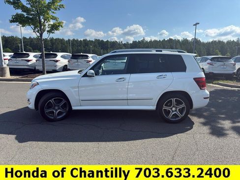 Used 2014 Mercedes-Benz GLK 250 BlueTEC 4MATIC image 4