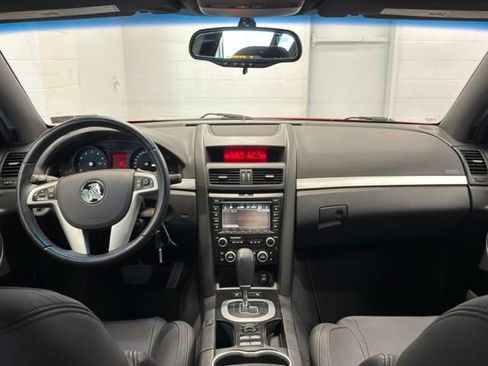 Used 2008 Pontiac G8 GT w/ Premium Package RWD image 15