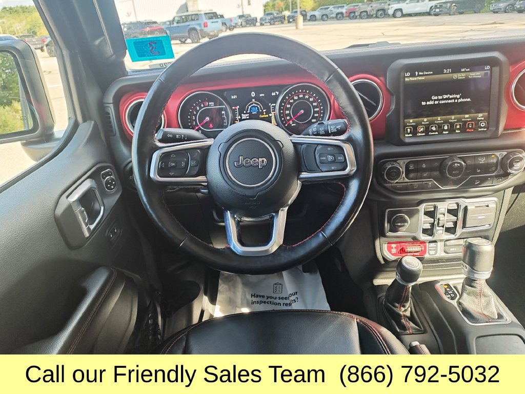 Used 2021 Jeep Wrangler Unlimited Rubicon w/ Dual Top Group AWD/4WD image 17