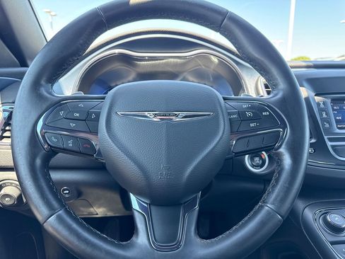 Used 2016 Chrysler 200 S FWD image 14
