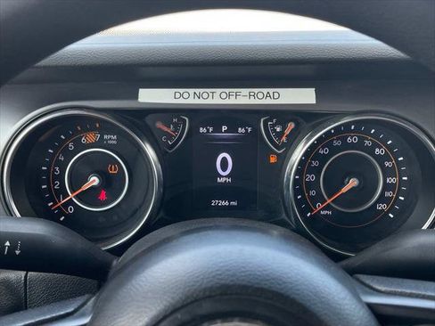 Certified 2023 Jeep Wrangler Sport AWD/4WD image 22