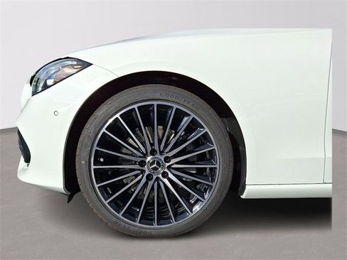 Used 2026 Mercedes-Benz C 300 4MATIC Sedan image 7