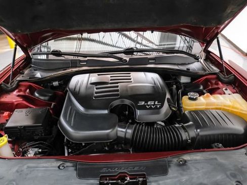 Used 2019 Dodge Charger GT w/ Blacktop Package image 43