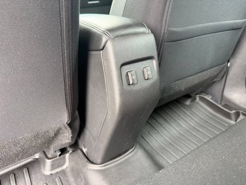 Used 2023 Nissan Kicks SV FWD image 30