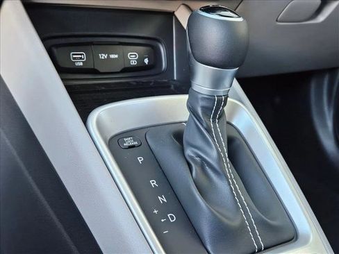 New 2026 Hyundai Venue SEL image 15