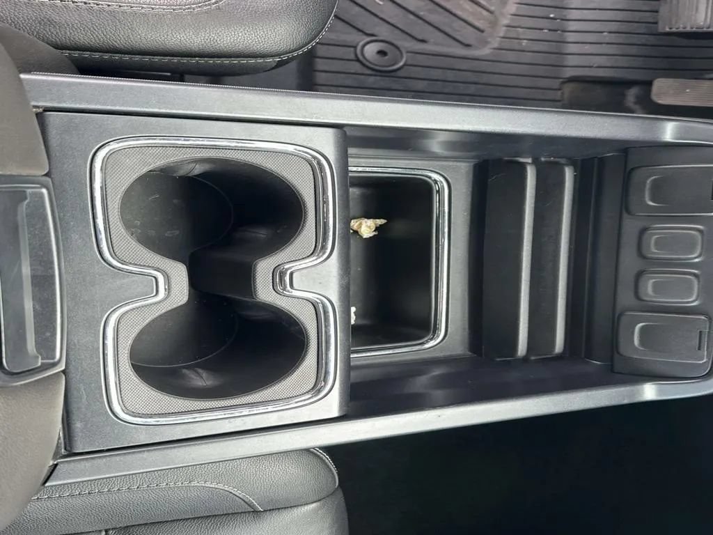 Used 2017 Chevrolet Silverado 1500 LTZ Z71 w/ LPO, Street Package AWD/4WD image 24